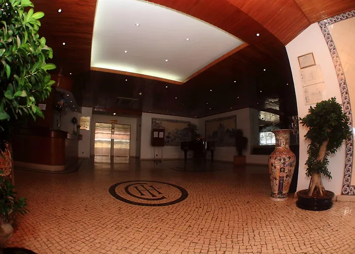 卡尔达斯酒店 3*